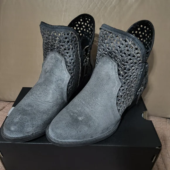 Circle G booties - Picture 2 of 5